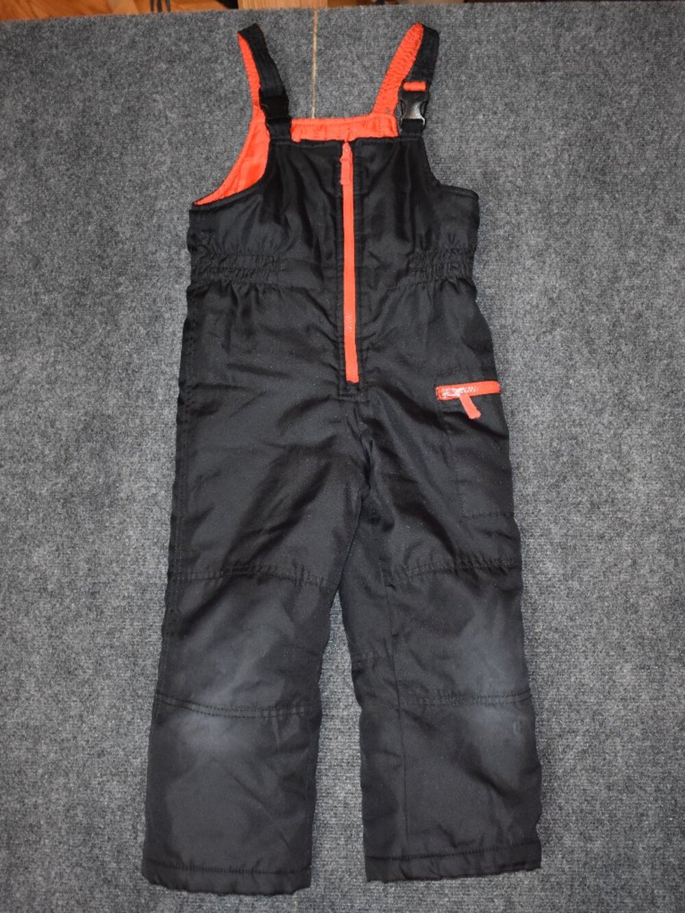 Carter’s Snow Bib Ski Suit Overalls Coveralls Size Medium 5 / 6